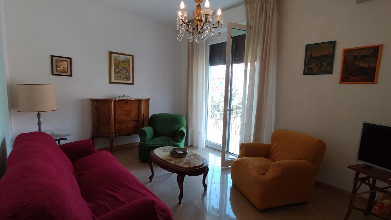 Casa Di Gabry Διαμέρισμα Σέστρι Λεβάντε Εξωτερικό φωτογραφία